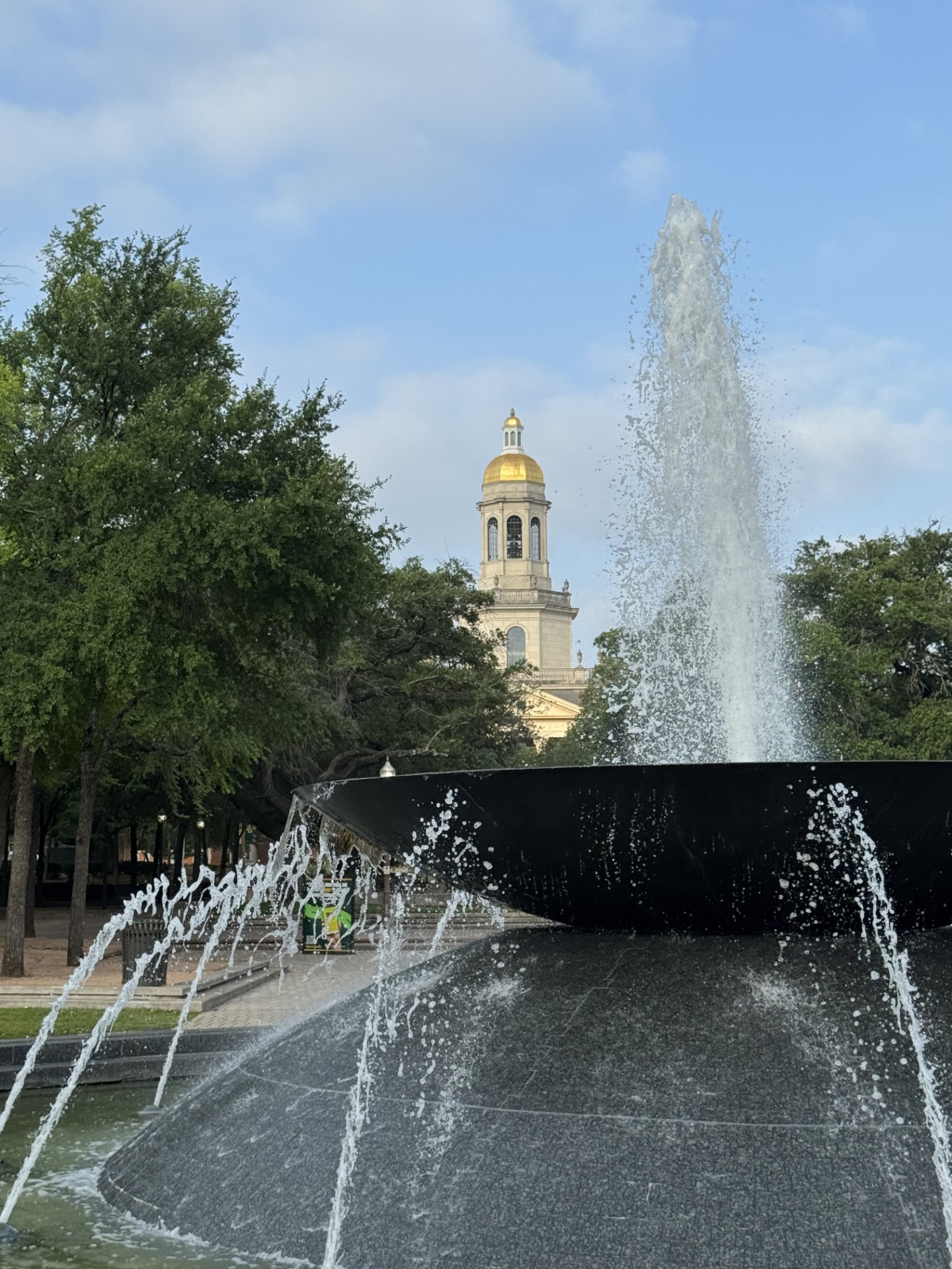 fountain pic
